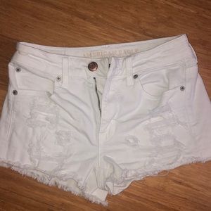 American Eagle White Jean shorts!